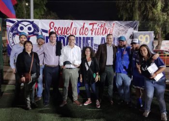 COMPUTADORES DONADOS POR FINNING CONTRIBUIRÁN A LA EDUCACIÓN DE NIÑOS Y NIÑAS DE PUDAHUEL