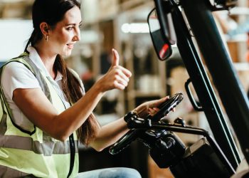 GESTIÓN DE PERSONAS: ¿ES LA EQUIDAD DE GÉNERO UNA TAREA PENDIENTE EN LA LOGÍSTICA?