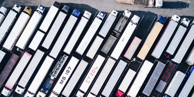 LOGÍSTICA EFICIENTE: GARANTIZANDO EXPERIENCIAS ÁGILES Y PERSONALIZADAS CON LA GESTIÓN DE FLOTAS