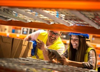 LOS BENEFICIOS DE LA OPTIMIZACIÓN DE LA CONEXIÓN DE INTERNET EN LAS EMPRESAS DE LOGÍSTICA: PERSPECTIVAS DE CHILE, COLOMBIA Y PERÚ