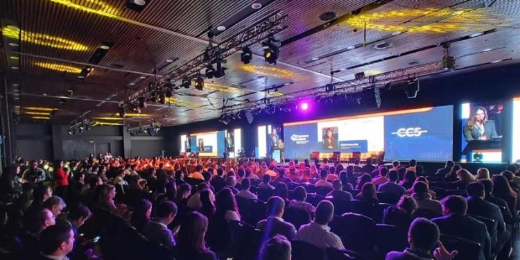 EL ECOMMERCE DAY CHILE RECIBIÓ MÁS DE 2500 PROFESIONALES EN BUSCA DE CAPACITACIÓN SOBRE NEGOCIOS DIGITALES 