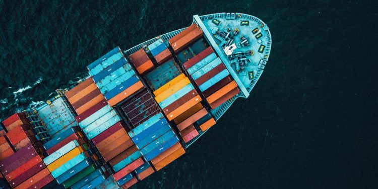 MAERSK SERÁ PIONERA EN CONVERSIÓN DE BUQUES PORTACONTENEDORES A MOTORES DE METANOL
