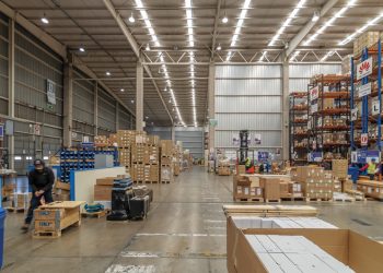 CENTRAL BODEGAS ADQUIERE INSTALACIONES EN LO BOZA Y SUMA IMPORTANTES M2