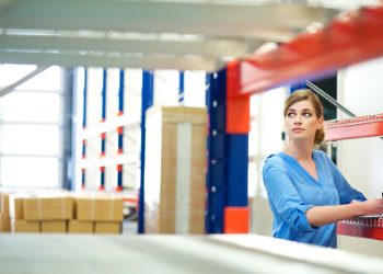 LAS MUJERES Y LA LOGÍSTICA: UNA RELACIÓN INDISPENSABLE Y UNA TAREA PENDIENTE