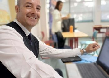 CAPACITAR Y ENSEÑAR ES LA CLAVE PARA PROGRESAR