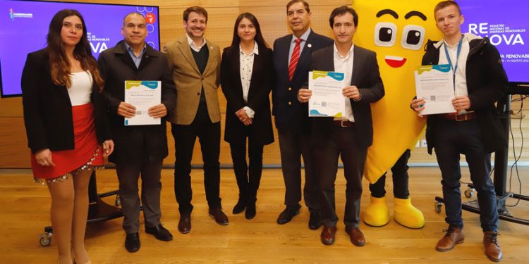 RED MEGACENTRO ES RECONOCIDA POR OPERAR CON ENERGÍAS LIMPIAS