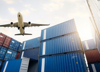 COMBUSTIBLES SOSTENIBLES, TECNOLOGÍA Y OPTIMIZACIÓN: TRES PILARES PARA DESCARBONIZAR LA LOGÍSTICA