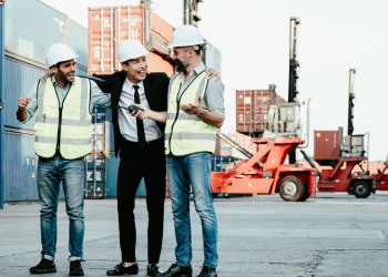 EQUIPOS DE TRABAJO MOTIVADOS Y ENTRENADOS: LA CLAVE PARA UNA OPERACIÓN LOGÍSTICA EFICIENTE