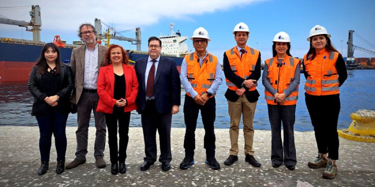 UNIVERSIDADES APOYARÁN EL DESARROLLO DE SOLUCIONES BASADAS EN I+D PARA LOS DESAFÍOS DEL PUERTO DE ANTOFAGASTA Y LA INTEGRACIÓN PUERTO – CIUDAD