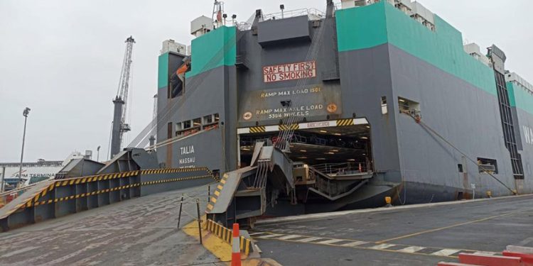 IAN TAYLOR AGENCIA NAVES EN PERÚ QUE DESCARGAN MÁS DE 4 MIL VEHÍCULOS DURANTE SEPTIEMBRE