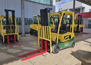 EN EL MARCO DE LA ELECTROMOVILIDAD Y EL CAMINO A LAS CEROEMISIONES ES QUE TATTERSALL MAQUINARIAS S.A. HA DECIDIDO AVANZAR CON SUS MARCAS REPRESENTADAS FUERTEMENTE EN EL DESARROLLO DE TECNOLOGÍAS QUE PROMUEVAN Y COLABOREN AL BIENESTAR MEDIOAMBIENTAL