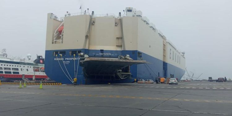 IAN TAYLOR AGENCIA NAVES EN PERÚ QUE DESCARGAN MÁS DE 2.500 UNIDADES DE VEHÍCULOS EN OCTUBRE