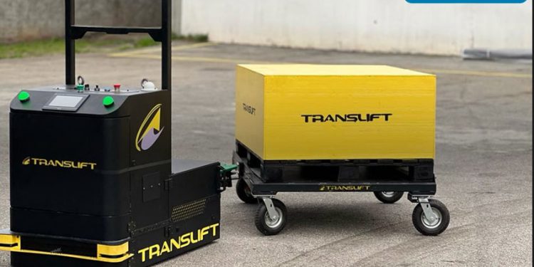 TRANSLIFT TRACTOR BOT: ROBOTS TRACTORES ESTÁN REVOLUCIONANDO LA LOGÍSTICA