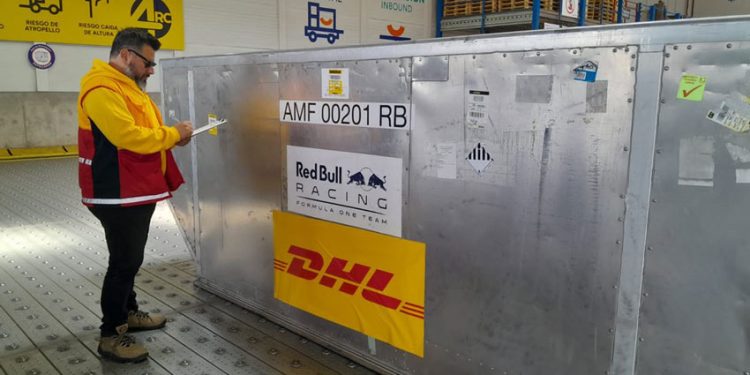 DE ESTADOS UNIDOS A CHILE: ¿CÓMO LLEGÓ EL CAMPEÓN RB7 DE LA FÓRMULA 1 A SANTIAGO?