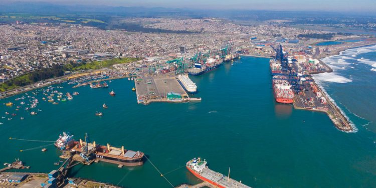 CAPACITAN A ACTORES DEL PUERTO DE SAN ANTONIO PARA LA PUESTA EN MARCHA DE LA VENTANILLA ÚNICA MARÍTIMA