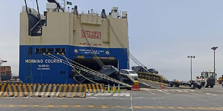 IAN TAYLOR AGENCIA NAVES EN PERÚ QUE DESCARGAN MÁS DE 1.800 UNIDADES DE VEHÍCULOS EN DICIEMBRE