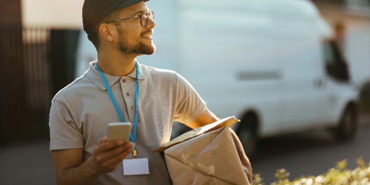 TENDENCIAS 2024: PROYECCIONES DE VENTAS DEL E-COMMERCE PERFILAN UN AÑO EXITOSO PARA LA INDUSTRIA DE LA LOGÍSTICA DE ÚLTIMA MILLA