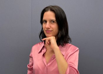 EL EFECTO DOMINÓ DE LA ESCASEZ DE PROFESIONALES DE TI