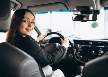 PARTICIPACIÓN DE MUJERES EN LA ENTREGA DE PEDIDOS DE SUPERMERCADO INCREMENTA 150% EN 2024