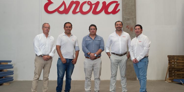 ESNOVA REFUERZA SU PRESENCIA EN CHILE CON FOCO EN LA AUTOMATIZACIÓN
