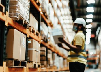 DESAFÍOS DE LOS OPERADORES LOGÍSTICOS: ADAPTACIÓN Y RESILIENCIA EN UN ENTORNO EN CONSTANTE CAMBIO