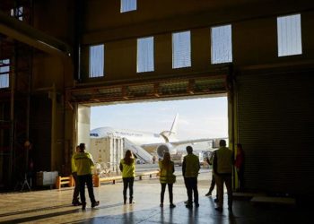 TRANSPORTE AÉREO: EL VIAJE DE LAS CEREZAS CHILENAS