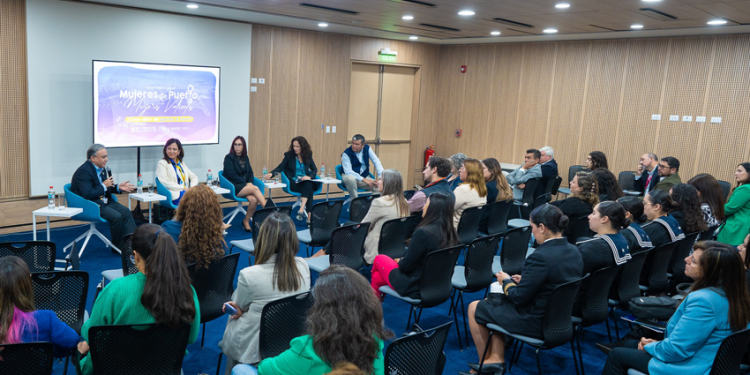 PUERTO SAN ANTONIO ORGANIZÓ CONVERSATORIO “MUJERES DE PUERTO, MUJERES VALIENTES” SOBRE LOS DESAFÍOS EN EQUIDAD DE GÉNERO