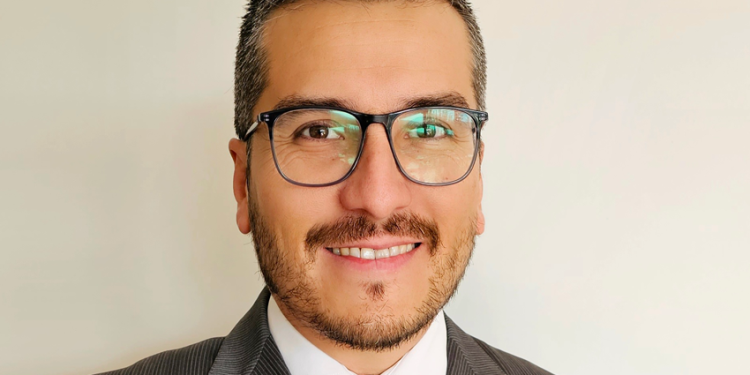 ELECTROMOVILIDAD: PARA ALCANZAR LA INFRAESTRUCTURA NECESARIA, EN CHILE SE DEBERÍAN INSTALAR 22 PUNTOS DE CARGA AL DÍA