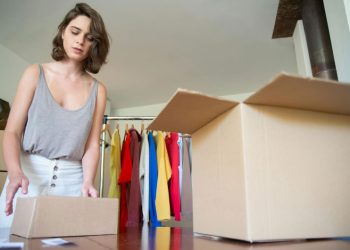 MUJERES EN EL ECOMMERCE