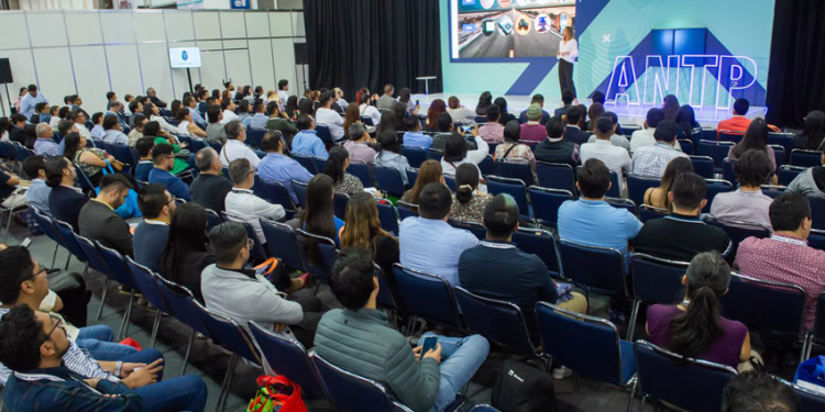 LOGÍSTICA VERDE EN LATINOAMÉRICA: INICIATIVAS LÍDERES HACIA UNA CADENA DE SUMINISTRO SOSTENIBLE