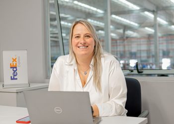 DESAFIANDO ESTEREOTIPOS: EL LIDERAZGO FEMENINO EN LA LOGÍSTICA