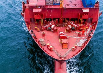 LOGÍSTICA PARA REPUESTOS MARÍTIMOS: NUESTRO OBJETIVO ES SU SATISFACCIÓN