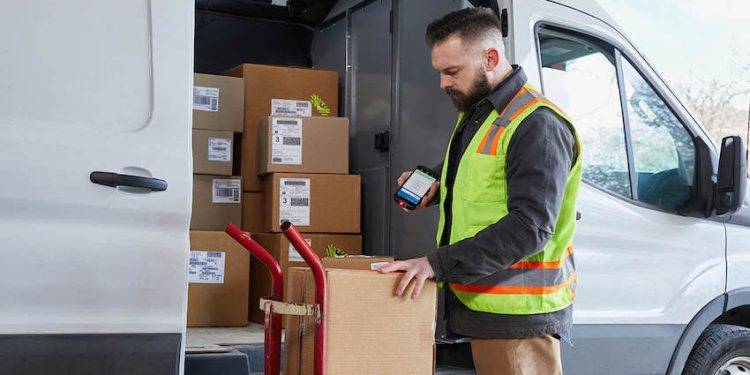 IMPULSANDO LA LOGÍSTICA SOSTENIBLE A TRAVÉS DEL DESARROLLO DE UNA ÚLTIMA MILLA OPTIMIZADA