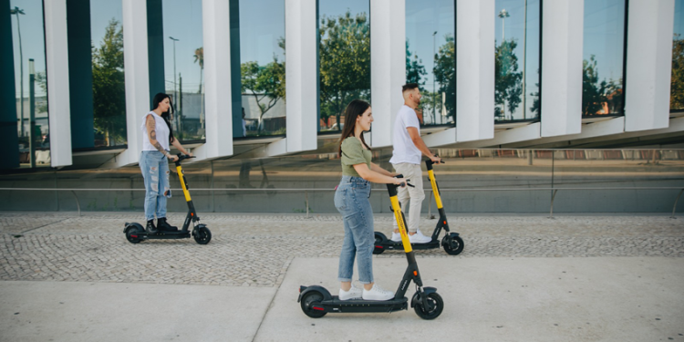 ÚLTIMA MILLA: BUSES, METRO Y CALLES LLENAS NO SON PROBLEMAS PARA LA MICROMOVILIDAD