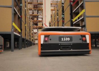 EL IMPACTO DE LA ROBOTIZACIÓN EN EL E-COMMERCE: ¿CÓMO CONSTRUIR UN RETIRO EN TIENDA EFICIENTE Y DINÁMICO?