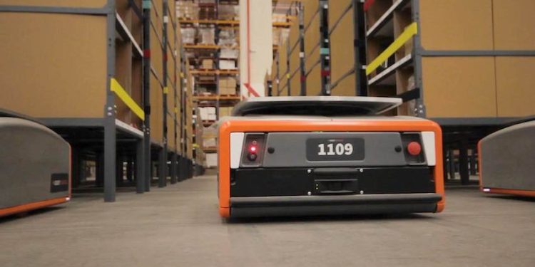 EL IMPACTO DE LA ROBOTIZACIÓN EN EL E-COMMERCE: ¿CÓMO CONSTRUIR UN RETIRO EN TIENDA EFICIENTE Y DINÁMICO?