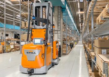 LA CONDUCCIÓN DEL FUTURO: LA EMPRESA STILL REVOLUCIONA LA LOGÍSTICA INTELIGENTE CON SUS VEHÍCULOS DE GUIADO AUTOMÁTICO