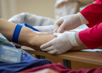 DESTACAN LA IMPORTANCIA DE UNA LOGÍSTICA ESPECIALIZADA PARA TRASLADAR EQUIPOS RECUPERADORES DE SANGRE