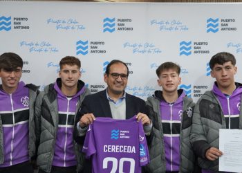 PUERTO SAN ANTONIO Y SAN ANTONIO UNIDO FIRMAN CONVENIO PARA POTENCIAR EL FÚTBOL FORMATIVO