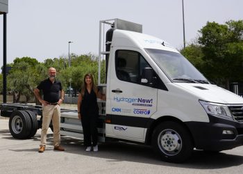 CENTRO MARIO MOLINA CHILE Y QEV TECHNOLOGIES FABRICAN UN VEHÍCULO COMERCIAL DE HIDRÓGENO DE LARGO ALCANCE