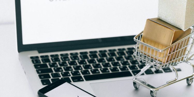 MÁS ALLÁ DE LA ENTREGA: IMPORTANCIA DE LA ÚLTIMA MILLA Y ATENCIÓN AL CLIENTE EN EL ECOMMERCE