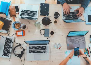 INFORME DE HABILIDADES GLOBALES DE COURSERA 2024: CHILE SE POSICIONA COMO EL SEGUNDO PAÍS MÁS CAPACITADO EN AMÉRICA LATINA Y EL CARIBE