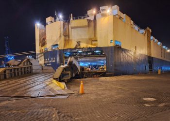 IAN TAYLOR AGENCIA LA TERCERA NAVE DURANTE ESTE AÑO QUE DESCARGA MÁS DE 5 MIL UNIDADES DE RODADOS EN SAN ANTONIO