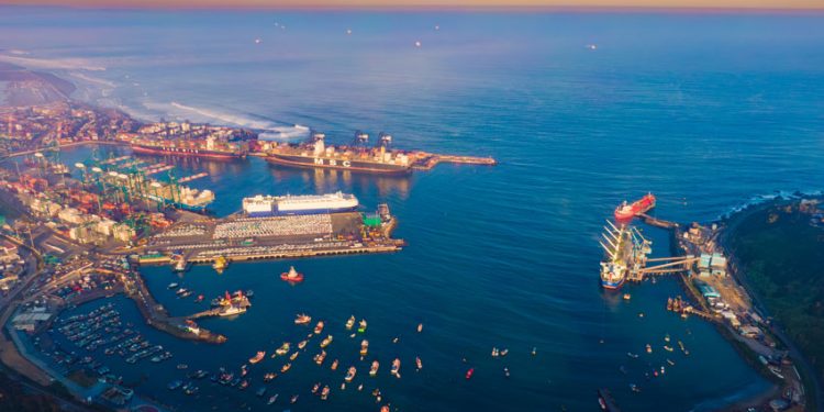 PUERTO DE SAN ANTONIO SUPERÓ EN JULIO EL MILLÓN DE TEU TRANSFERIDOS Y REGISTRÓ UN AUMENTO DEL 13% EN EL TOTAL DE CARGA RESPECTO A 2023