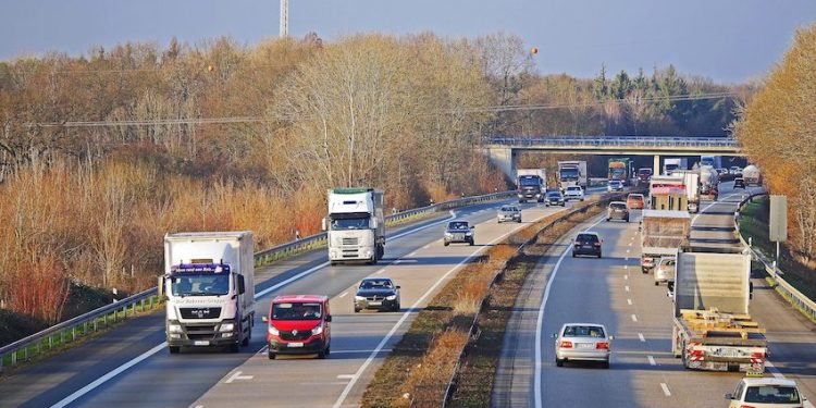 SOLUCIONES INTELIGENTES ESTÁN TRANSFORMANDO LA SEGURIDAD VIAL EN FIESTAS PATRIAS
