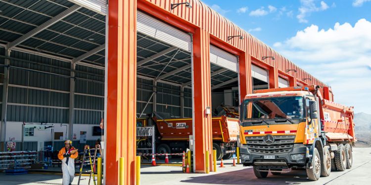 TREK RENTAL ADJUDICA COMPRA DE 151 EQUIPOS A FINNING, KOMATSU, SALFA Y KAUFFMAN