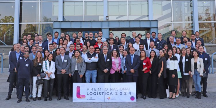 NUEVE ORGANIZACIONES SON RECONOCIDAS CON EL “PREMIO NACIONAL DE LOGÍSTICA 2024”, IMPULSADO POR CONECTA LOGÍSTICA Y EL MERCURIO
