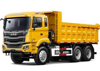 EL AUGE DEL ARRIENDO DE MAQUINARIAS PESADAS EN EL SECTOR MINERO Y DE LA CONSTRUCCIÓN EN CHILE