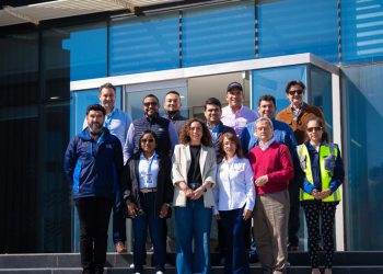 EMPRESARIOS COLOMBIANOS VISITARON EL PUERTO DE SAN ANTONIO EN GIRA COMERCIAL POR CHILE