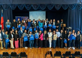 PROGRAMA CRECE CON TU PUERTO DE ATI APORTARÁ A LA INSERCIÓN LABORAL DE ESTUDIANTES DEL LICEO CEIA B-32 DE ANTOFAGASTA